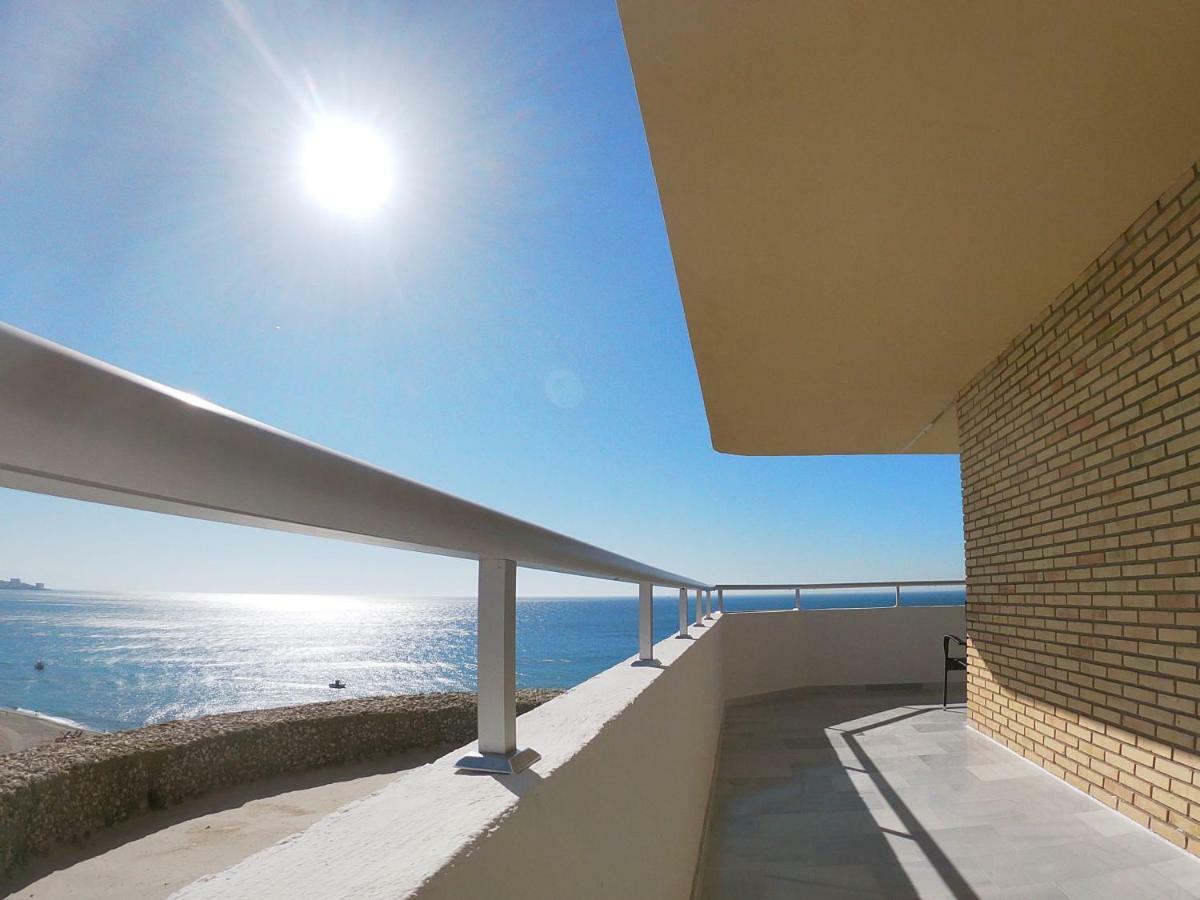 Beach Front Penthouse - Fuengirola Appartement Buitenkant foto